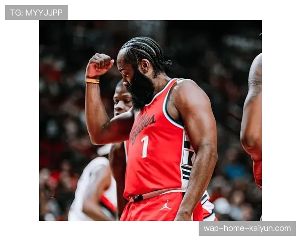 加兰与伦纳德同砍30+5助攻 快船双核创队史第五对纪录